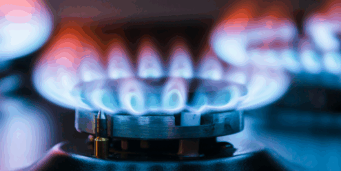 Natural gas utilization via small-scale