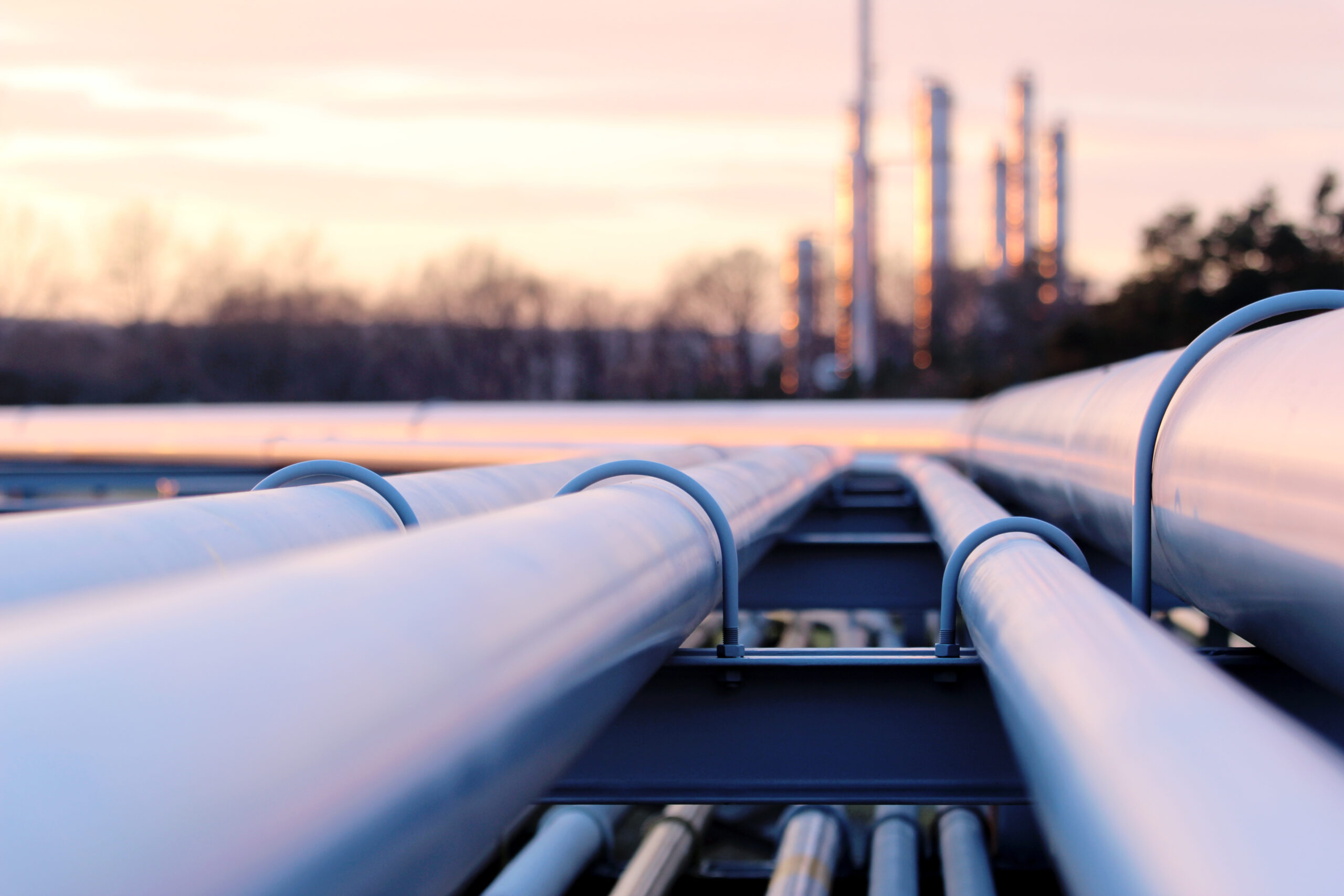 Optimizing crude oil pipeline capacity with drag reducing agents